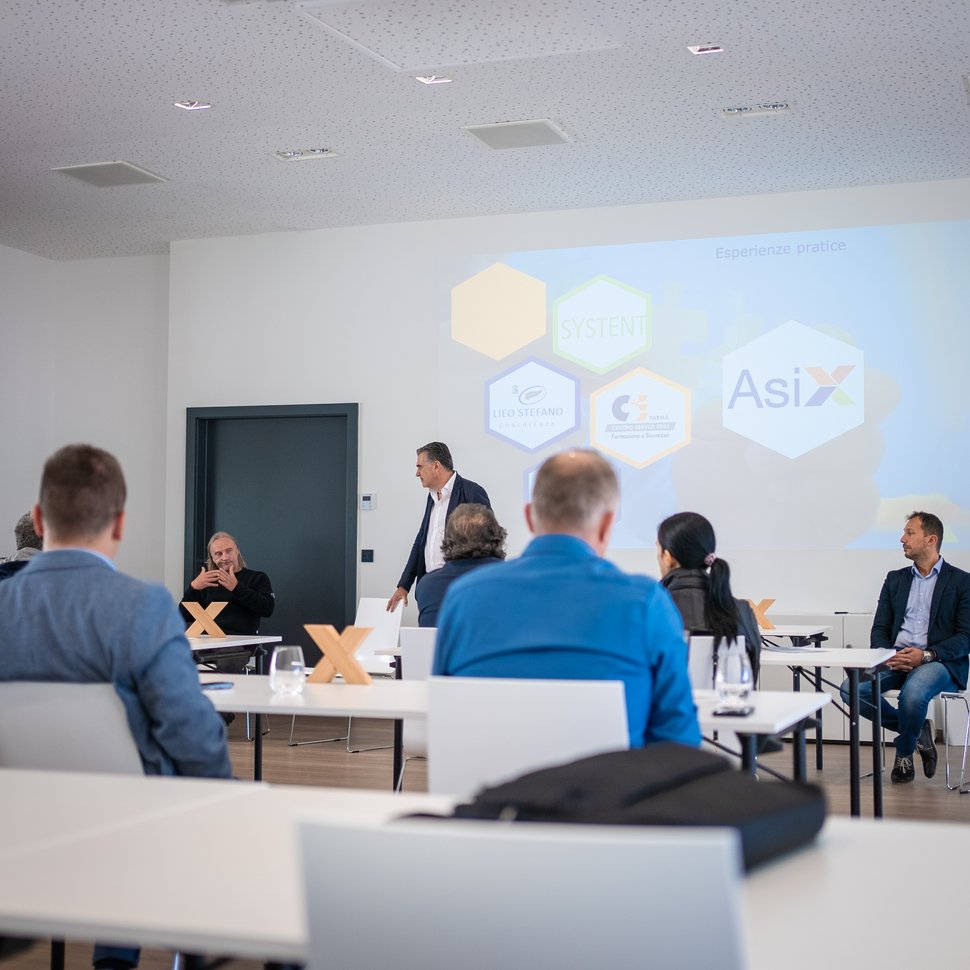Kontinuierliche Weiterbildung für AsiX Berater 2024